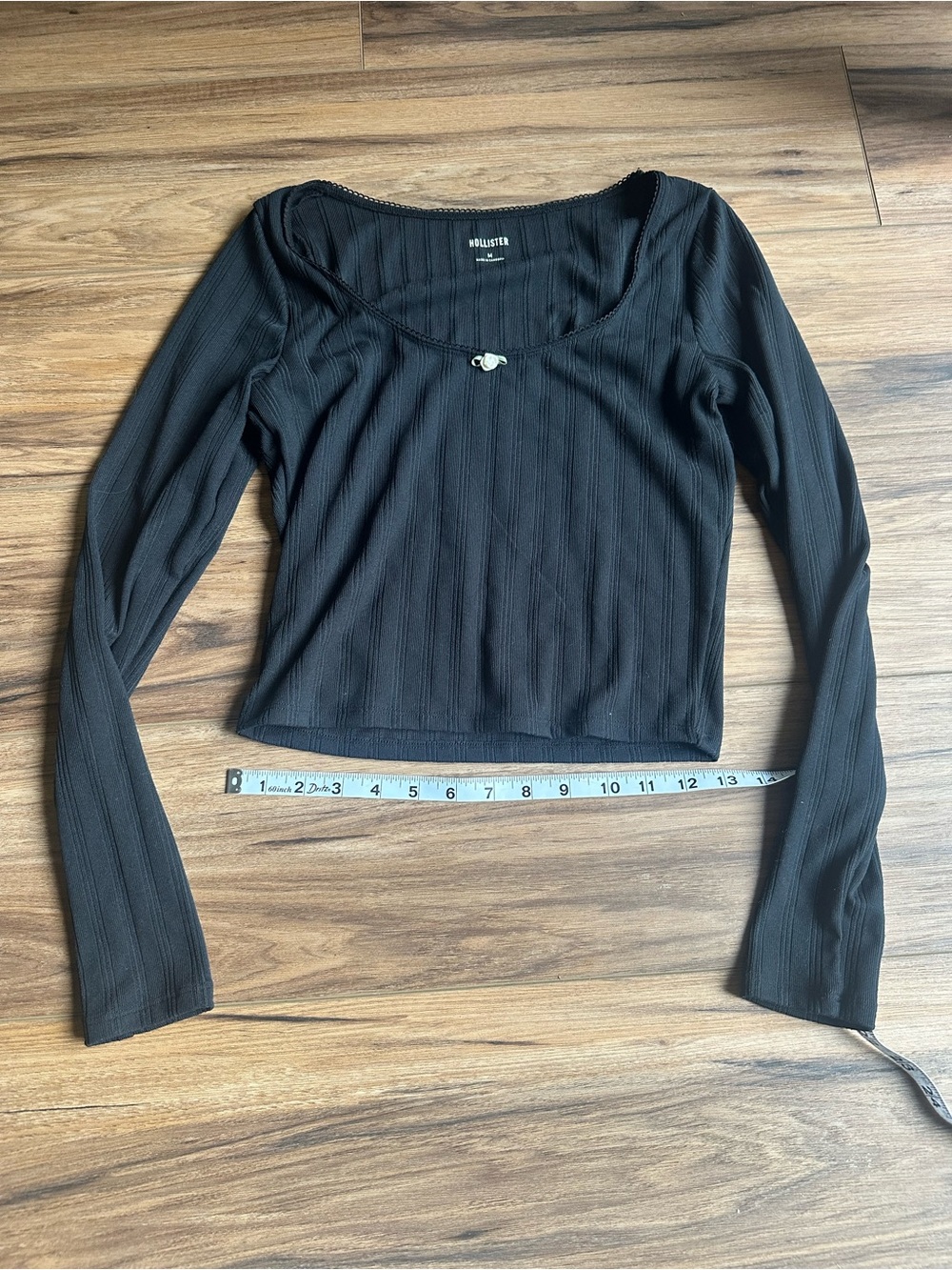Hollister Black Ribbed Long Sleeve Scoop-Neck Crop Top